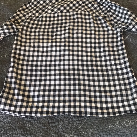 J.crew- black & white Gingham blouse-0 - Picture 6 of 16